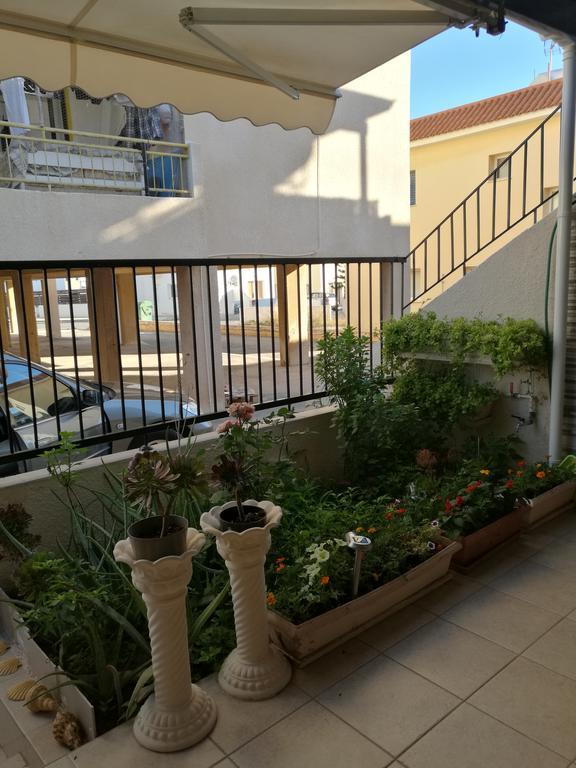 Siamese Villa Paralimni Exterior photo